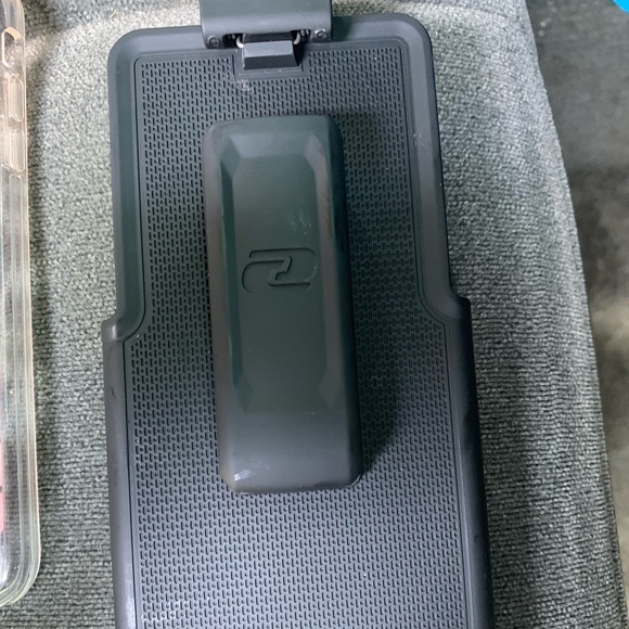 iPhone XS Max Cases - Picture 5 of 8